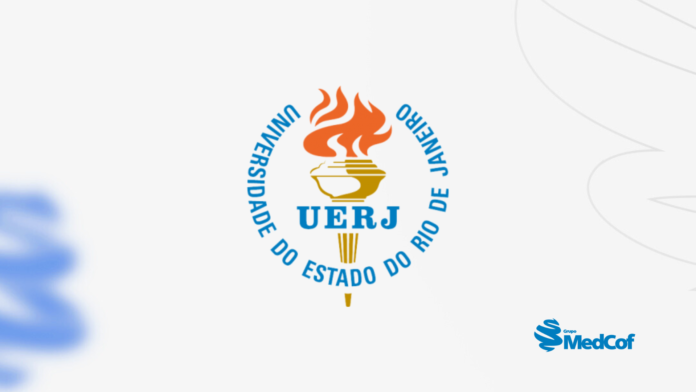 Logo escrito UERJ no canto inferior direito há o logo MedCof