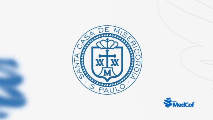 Logo escrito SCMSP no canto inferior direito há o logo MedCof