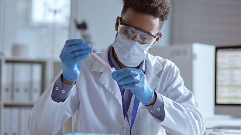 Patologia Médica: entenda o estudo das doenças e seus diagnósticos