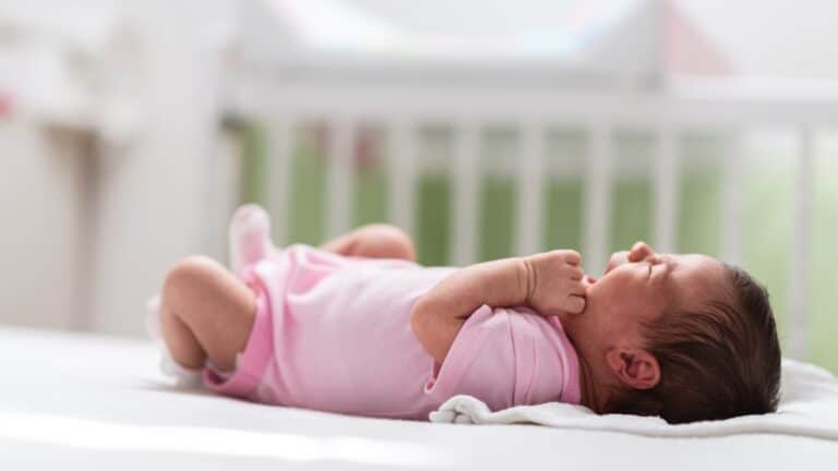 Anvisa e Ministério da Saúde orientam sobre risco de intoxicação ligado a fórmulas infantis recolhidas