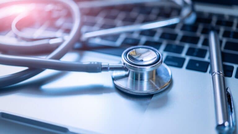 Quantas vezes pode fazer o Revalida? Veja as regras e como funcionam