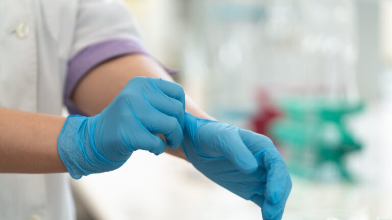 Residência médica vale a pena? Veja como funciona, vantagens e valores