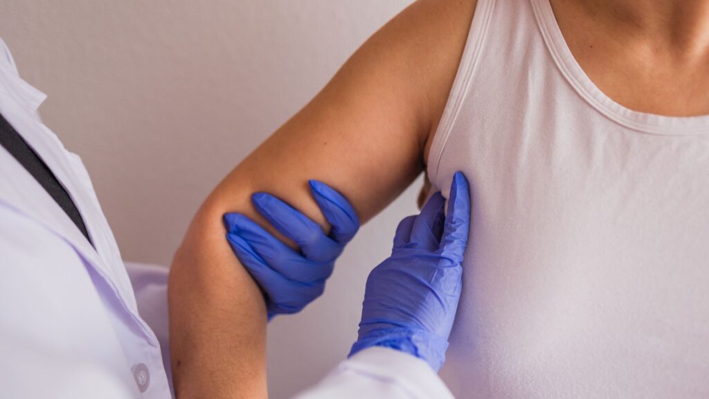 Anvisa autoriza tratamento combinado precoce para câncer de mama HER2-positivo