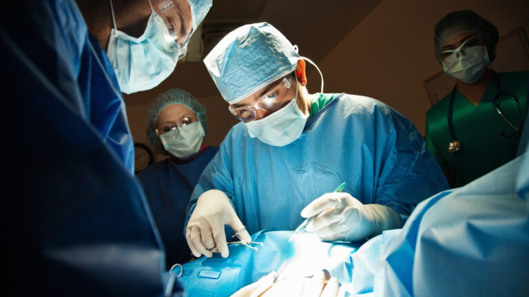 Síndrome Compartimental Abdominal: diagnóstico e conduta