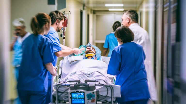 Nova lei amplia acesso a remédios para infarto e AVC no Samu e nas UPAs de todo o país