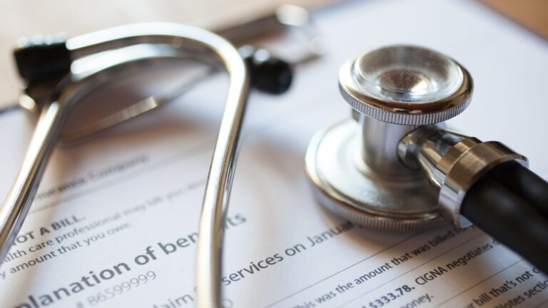 Escolha da especialidade médica: o que existe entre o sonho e a realidade