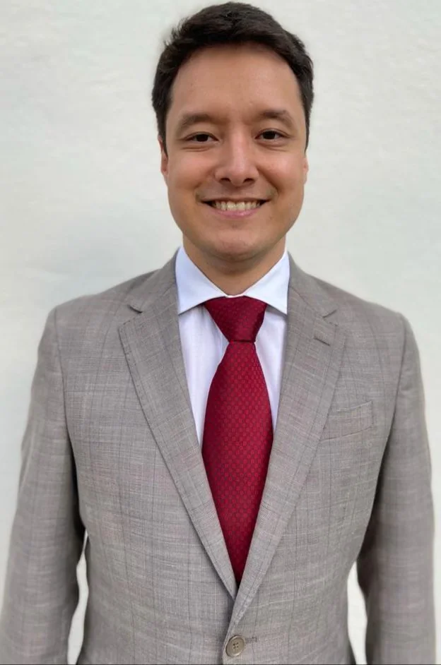 Foto do professor Dr. Renato Nemoto